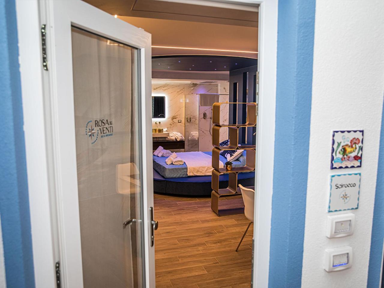 Ferienwohnung Rosa Dei Venti Gioia Tauro Exterior foto